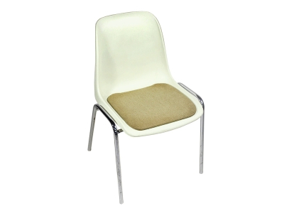 Schalenstuhl beige gepolstert